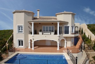 Nueva villa en Cumbre del Sol (Alicante)