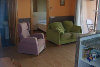 Apartment for a reduced price on the beach in Canet.